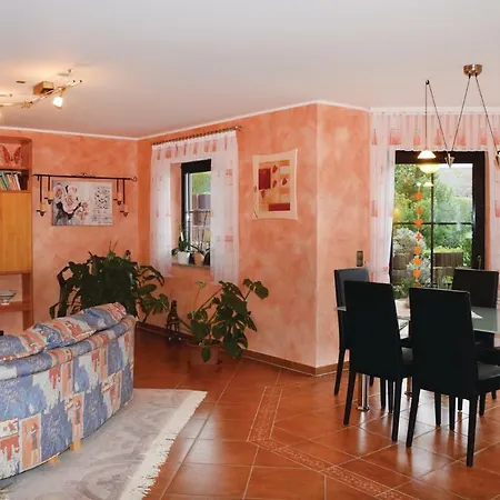 Appartement Two-bedroom With A Fireplace In